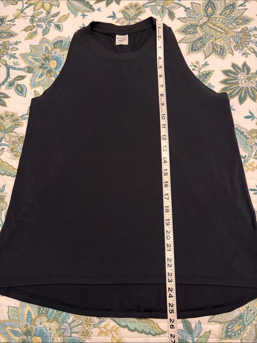 Athleta black tank top, size M. - Picture 4 of 6